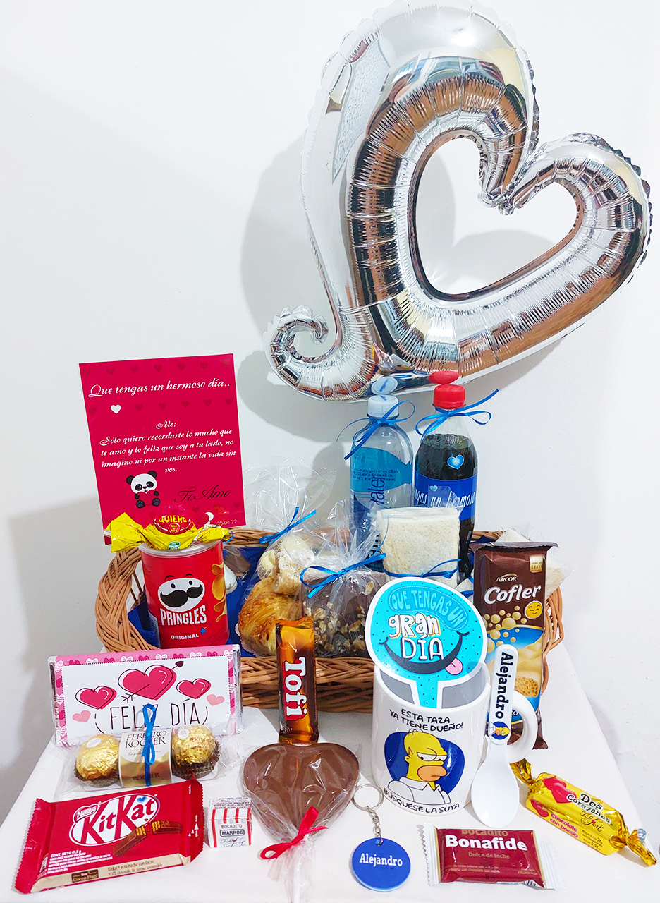 DULCE DESPERTAR, CON BANDEJA DE MIMBRE